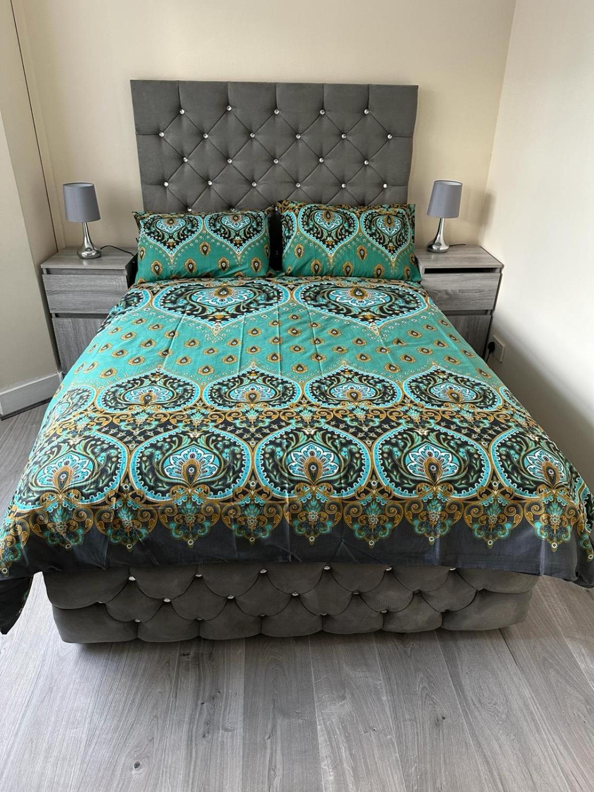 Elsaro Hotell Slough Rum bild